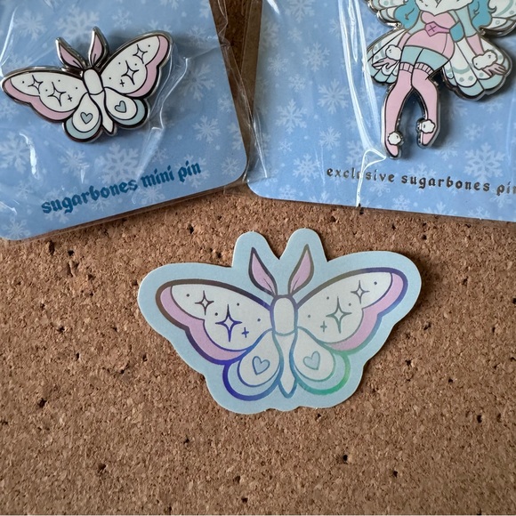 Sugar bones exclusive pin set - Picture 4 of 5